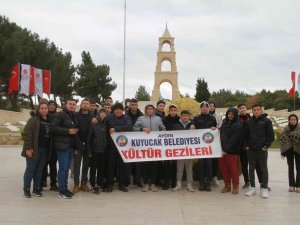 Kuyucak Belediyesi İlçedeki Gençleri Çanakkale İle Buluşturdu