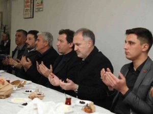 İ̇negöl Akhisar’a Spor Salonu Ve Meydan Müjdesi