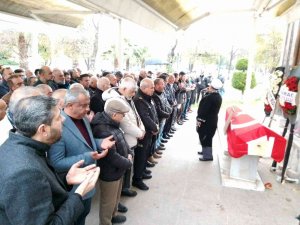 Emekli Başkomiser Dualarla Son Yolculuğuna Uğurlandı