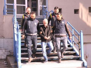 Alzheimer Hastası Ablasını Tuz Ruhu İçirerek Öldürdü