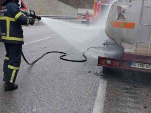 Zonguldak’ta Mazot Yüklü Tanker Yangında Kullanılamaz Hale Geldi