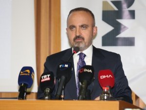 Ak Partili Turan: "Hangi Türk’ün Uzaya Gideceği Bile Belli Oldu. Ama Hala 6’lı Masanın Adayı Belli Olmadı"