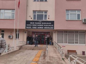 Boşanma Aşamasındaki Öfkeli Koca Avukat Çifte Kurşun Yağdırdı