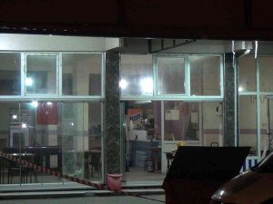 Bandırma’da Kahvehanede Çıkan Tartışma Silahlı Kavgaya Dönüştü: 3 Yaralı