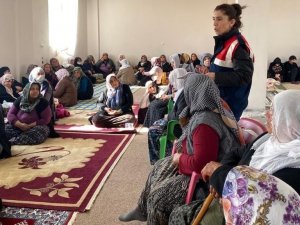 Kadınlar Uyuşturucuya Karşı Bilgilendirildi