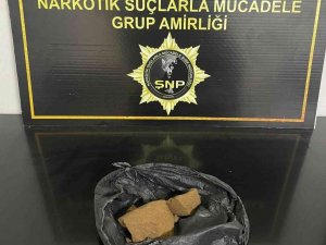 Bekçilerin Durdurduğu Şahsın Üzerinden Uyuşturucu Çıktı