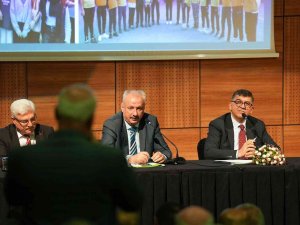 Fadıloğlu Muhtarlarla Buluştu