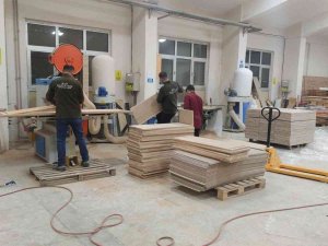 Liseli Öğrenciler, Üretip Onardıkları Masa Ve Sandalyelerden 3 Milyon Ciro Elde Etti