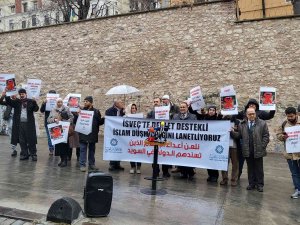 Arap Topluluğu Birliği’nden İ̇sveç’te Kur’an-ı Kerim Yakılması Olayına Tepki