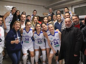 Türkiye Kadınlar Basketbol Ligi: İ̇zmit Belediyespor: 78 - Alanya Belediyespor Antalya Güneşi Gsk: 59