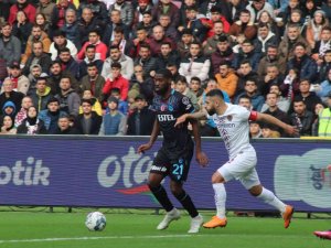 Spor Toto Süper Lig: A. Hatayspor: 0 - Trabzonspor: 1 (İ̇lk Yarı)