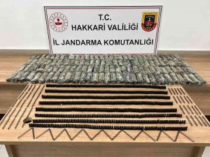 Çok Sayıda Tabanca Parçası Ele Geçirildi