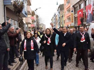Çan’da Deve Güreşleri Öncesi Kortej Yürüyüşü Düzenlendi