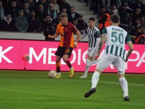 Spor Toto Süper Lig: Giresunspor: 0 - Galatasaray: 1 (İ̇lk Yarı)