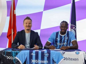 Mavi Lacivertliler Golcüsünü Açıkladı... Cherif Ndiaye Adana Demirspor’da
