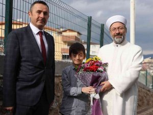 Diyanet İ̇şleri Başkanı Erbaş, Tokat’ta Molla Hüsrev Kur’an Kursu’nu Ziyaret Etti