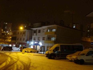 İ̇ran’daki Deprem Yüksekova’da Da Hissedildi