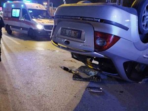 D-100de Kontrolden Çıkan Araç Takla Attı: 3 Yaralı
