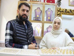 Kuyumcuyu Bu Kez Kuyumcu Soydu