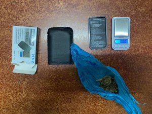 Jandarma Ekipleri Uyuşturucuya Geçit Vermiyor