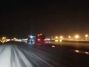 Erzurum Havalimanında Kar Timleri Görev Başında