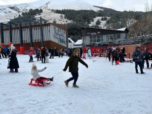 Palandöken’de Yarıyıl Tatili Yoğunluğu