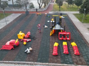 Yeni Parklara Yeni Nesil Oyun Grupları Kurulmaya Devam Ediyor