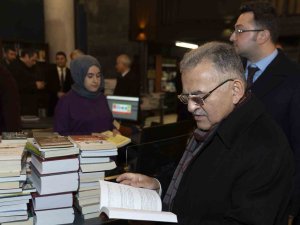 Büyükkılıç’ın Kültür Ve Edebiyata Kitap Sayısı 40’ı Aştı
