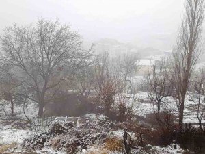 Kulp’ta Yılın İlk Karı Yağdı