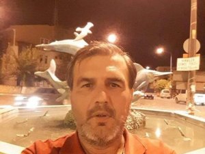 Kazaya Karışan Su Tankeri Devrildi, Sürücü Hayatını Kaybetti