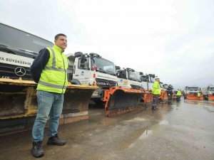 Büyükşehir Karla Mücadele İçin Teyakkuza Geçti