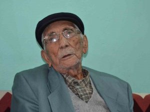 Dedelerin Dedesi 109 Yaşında Hayatını Kaybetti