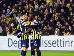 Fenerbahçe, Valencia İle Kazandı