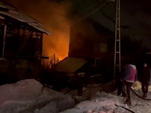 Pazaryolu’nda Korkutan Yangın