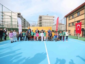 Sömestr Şampiyonları Kupalarını Aldı