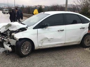 Bilecik’te Bir Kaza Diğer Bir Kazayı Getirdi