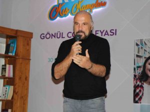 Mete Yarar: "Osmanlı, Hiç Emperyalist Olmamıştır"