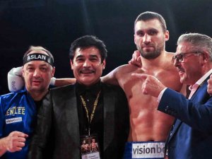 Türk Kulübün Boksörü Amerika’da Ringe Çıkacak