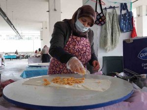 Maharetli Kadınlar Üretip Kazanıyor