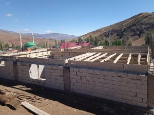 Sarıkamış’ta Son İki Yılda 32 Aileye Barınma Yardımı Yapıldı