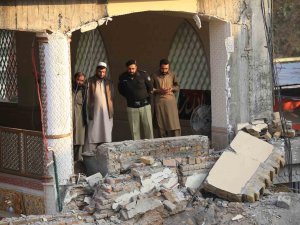 Pakistan’daki İntihar Saldırısında Bilanço Ağırlaşıyor: 32 Ölü, 150 Yaralı