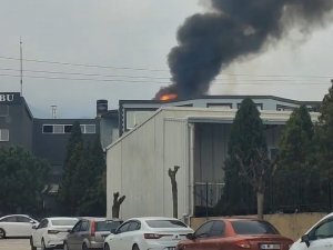 Bursa’da Korkutan Fabrika Yangını