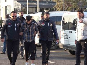 Murat Bebeğin Annesi Ve 2 Arkadaşı Tutuklandı