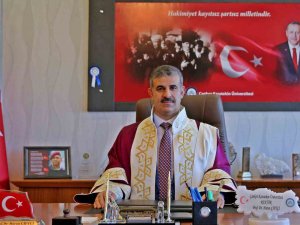 Rektör Çiftçi; “İ̇nançlara Karşı Yapılan Her Türlü Saldırıyı Kınıyoruz”