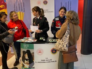 İ̇zmir Jandarması Anneleri Bilgilendirdi
