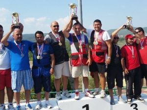 Belediyespor Yine Zirvede