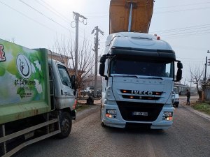 Çöp Toplayan Belediye Çalışanı Ölümden Döndü