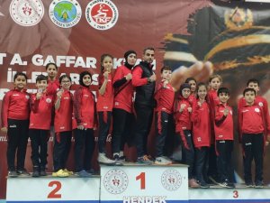 Körfez’in Karatecileri Sakarya’dan Madalyalarla Döndü