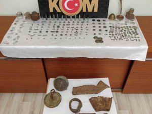 Çanakkale’de 120 Adet Sikke Ele Geçirildi