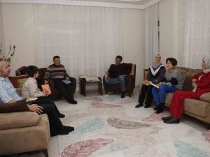 Karaman’da “Çay Koy Geliyoruz, Birlikte Okuyoruz’’ Projesi